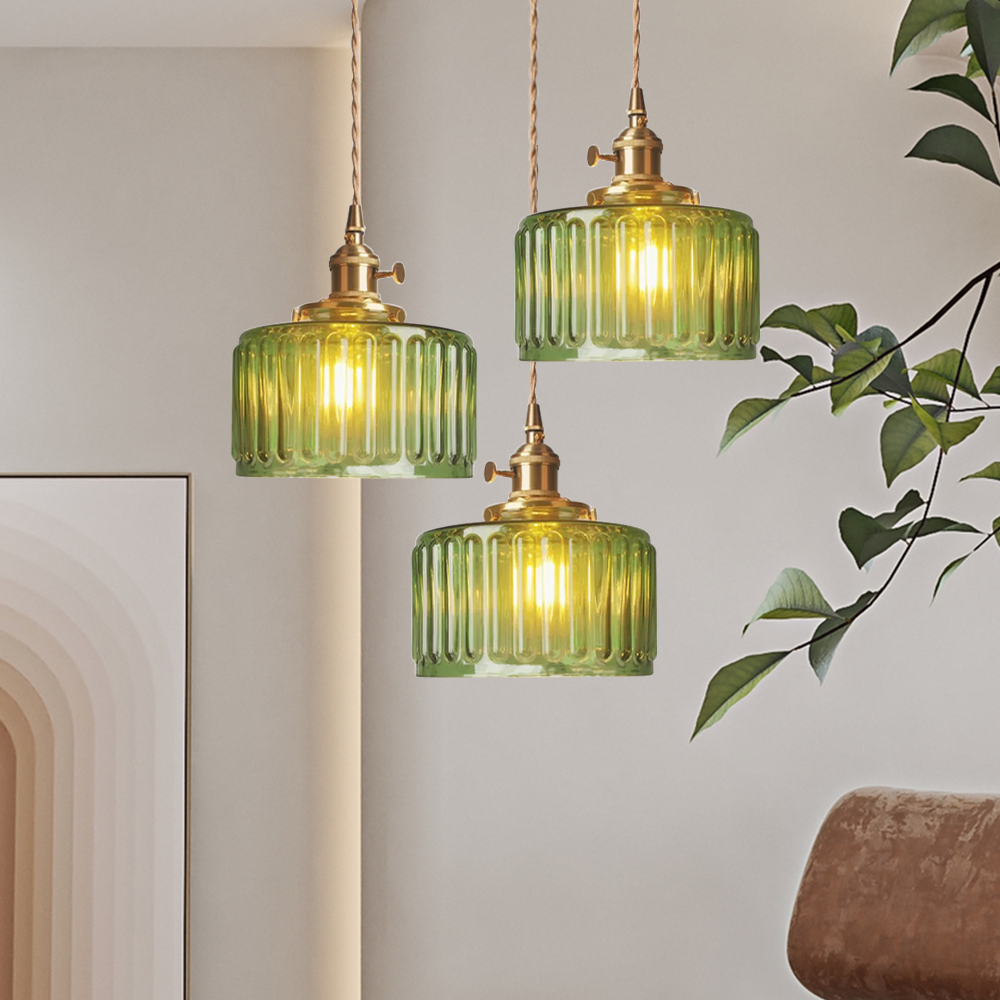 Luminea – Vintage Crystal Pendant Light for a Classic Ambience