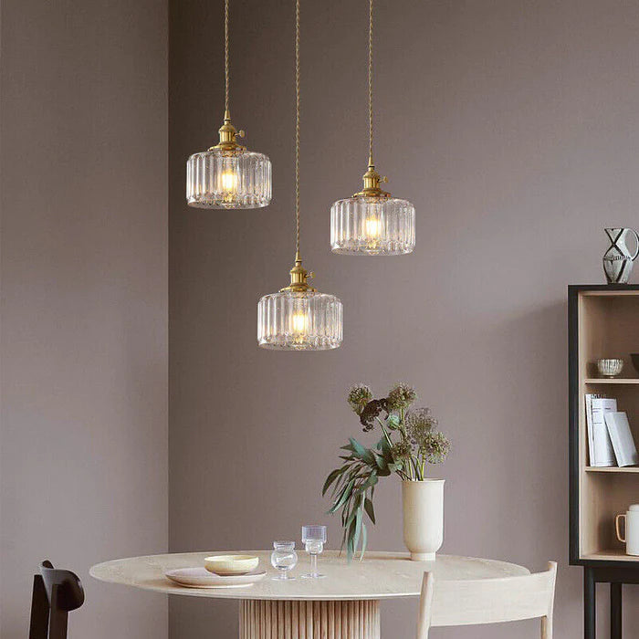 Luminea – Vintage Crystal Pendant Light for a Classic Ambience